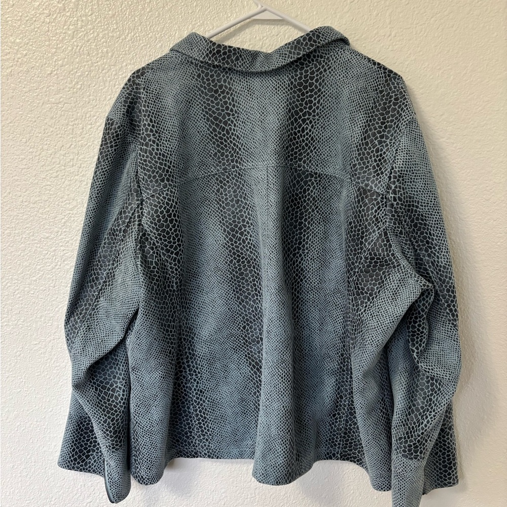 Dialogue Light Blue Snake-Print Zip Jacket - Picture 2 of 4